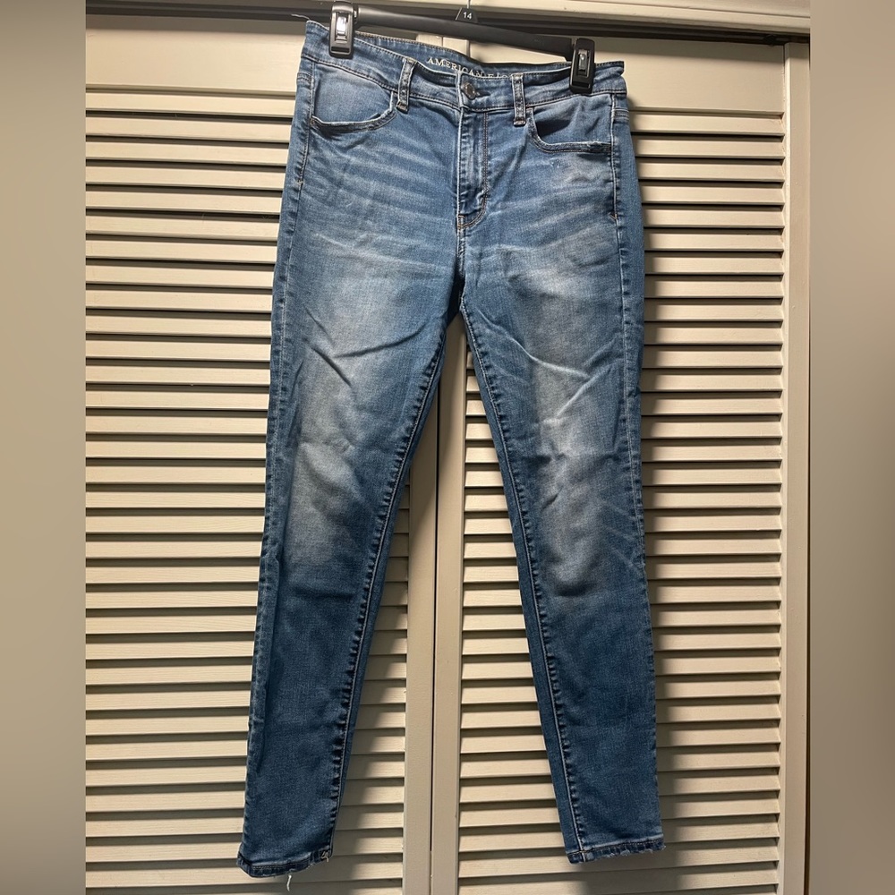 American Eagle Outfitters Hi-Rise Jegging Super Stretch X Jeans, size 6 short